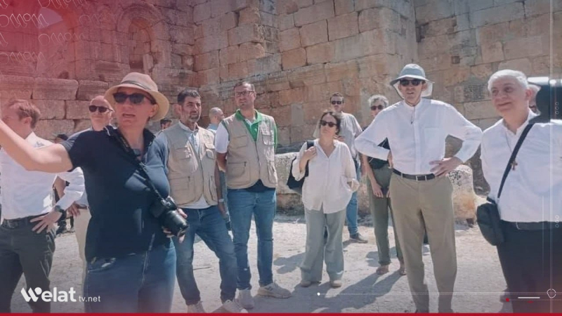 Karbirêkerê balyozxaneya Fransa seredana 2 cihên şûnwarî li Efrînê kir